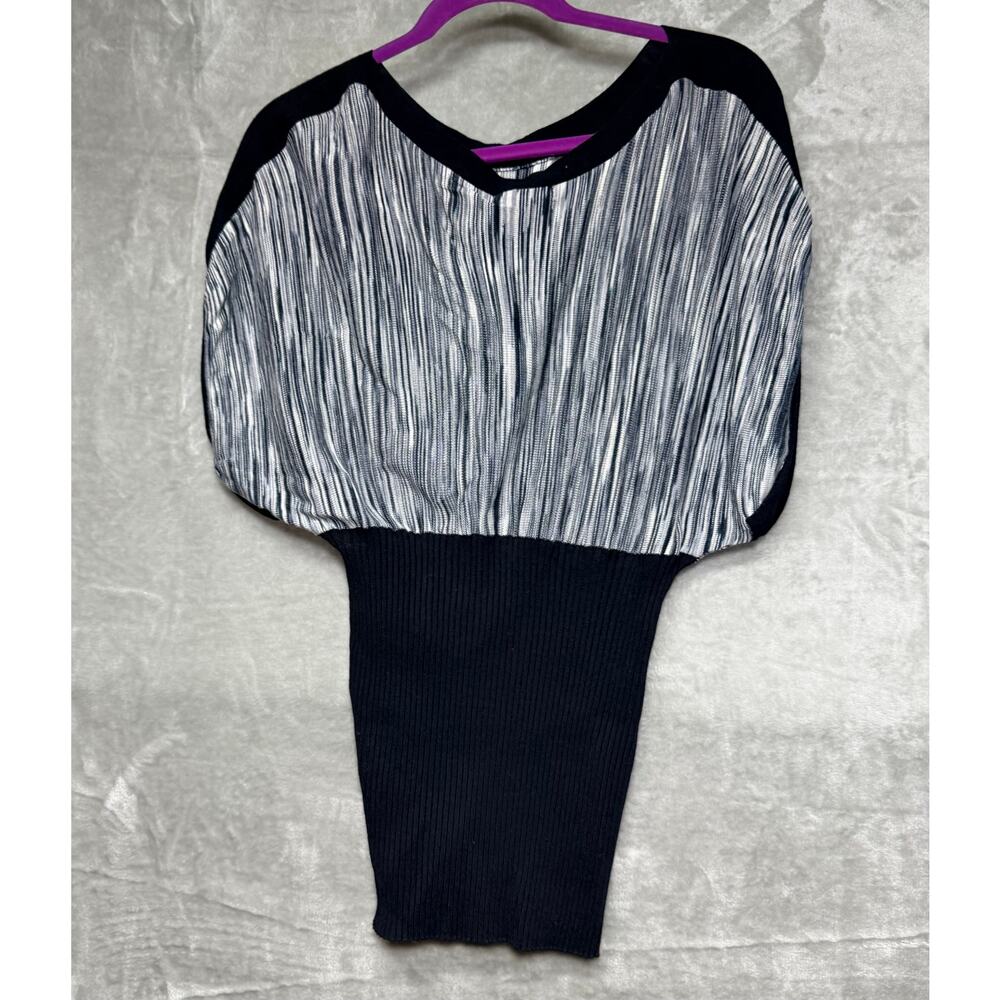 NWT Belldini Dolman Sleeve Ribbed Knit Blouse Black Gray Size Large - Picture 6 of 12